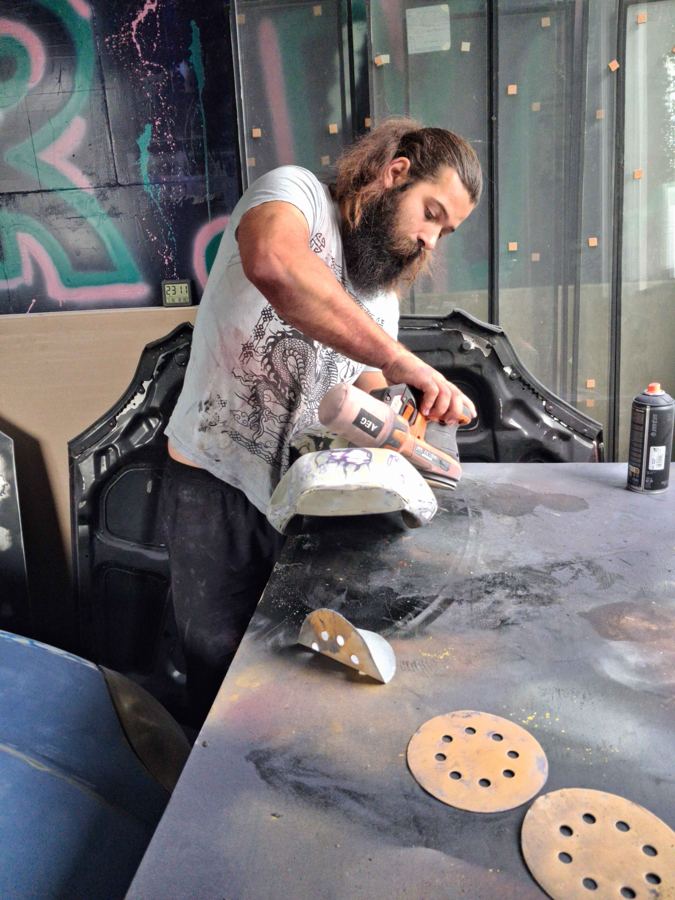 Pocket bike : Peinture, Ponçage